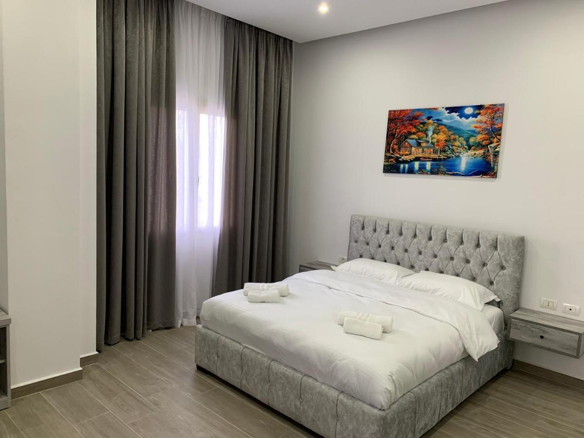 Hotel Restaurant Deso Shijak Экстерьер фото