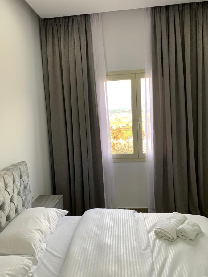 Hotel Restaurant Deso Shijak Экстерьер фото